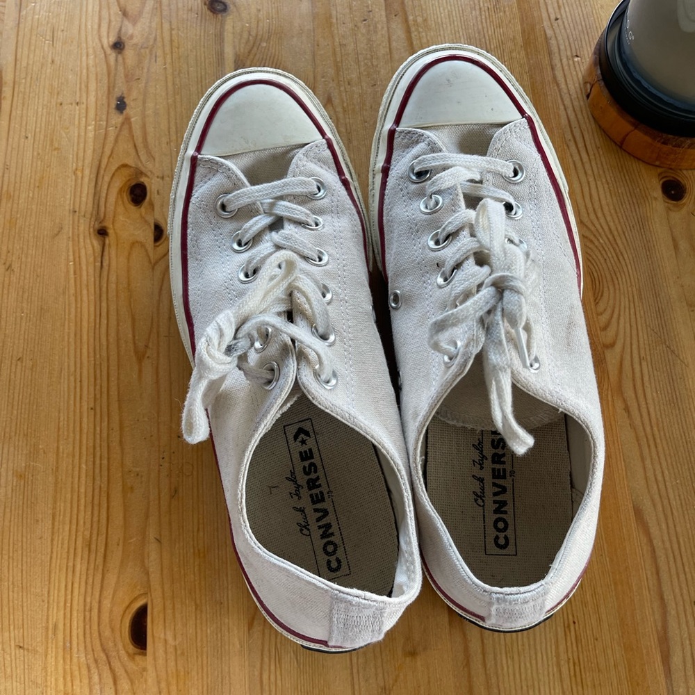 Converse